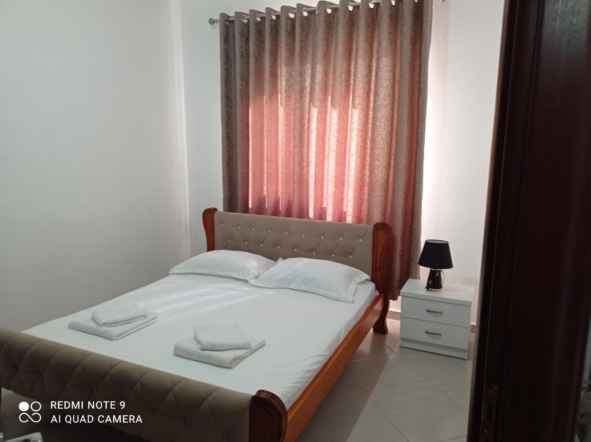 Amar Seaside Apartment Ksamil Exterior photo