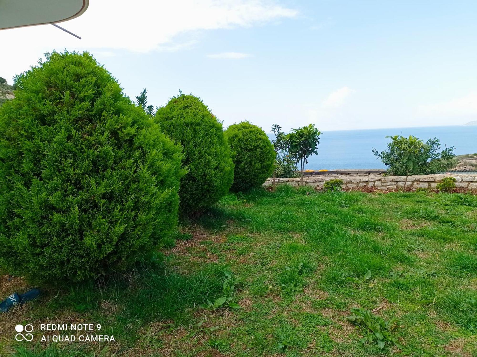 Amar Seaside Apartment Ksamil Exterior photo