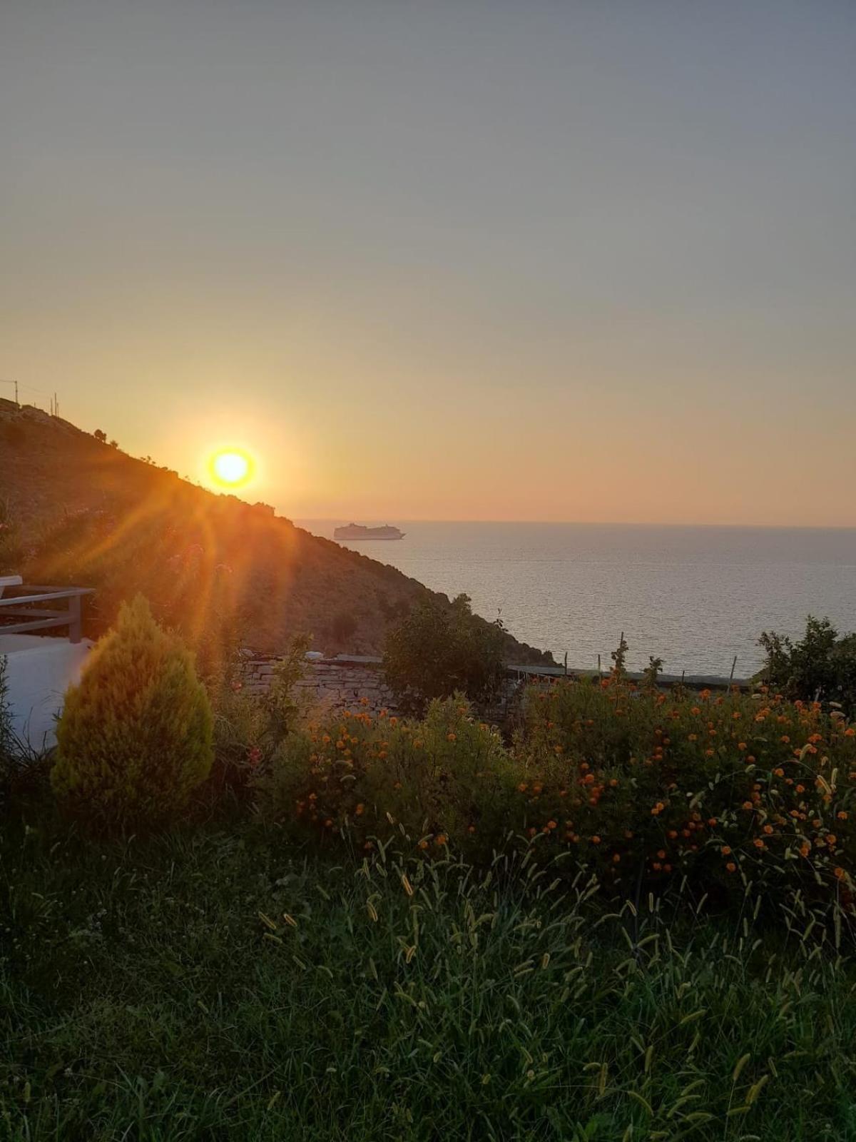 Amar Seaside Apartment Ksamil Exterior photo